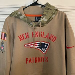 NIKE PATRIOTS MILITARY HOODIE